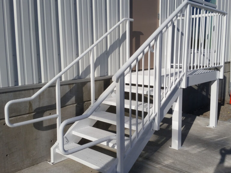 Aluminum-Tread-Stairs-06